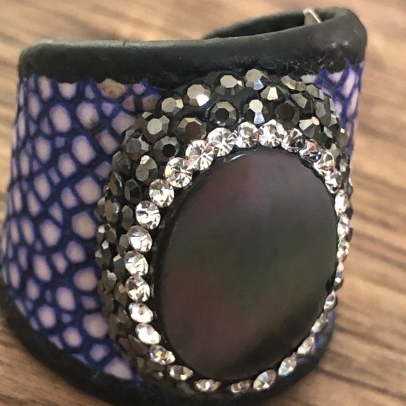Abalone leather ring - Picture 5 of 6